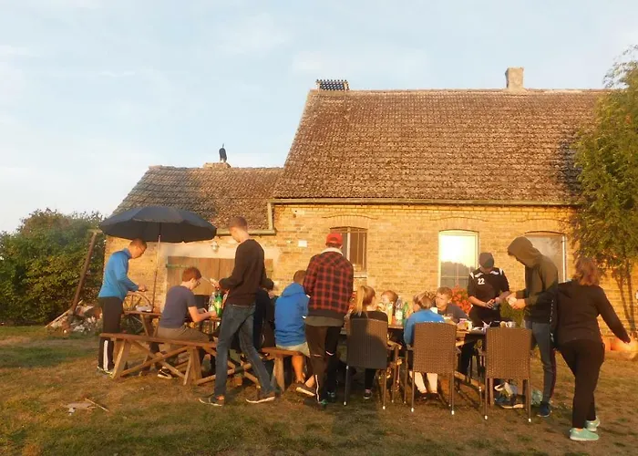 Gospodarstwo Na łęgach Gospodarstwo agroturystyczne *